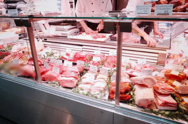 В алтайском Россельхознадзоре подсчитали нарушителей запрета на продажу «домашнего» мяса в ушедшем году